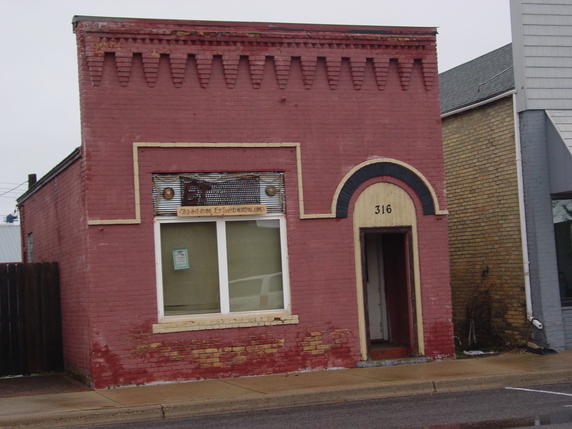 316 Washburn Ave