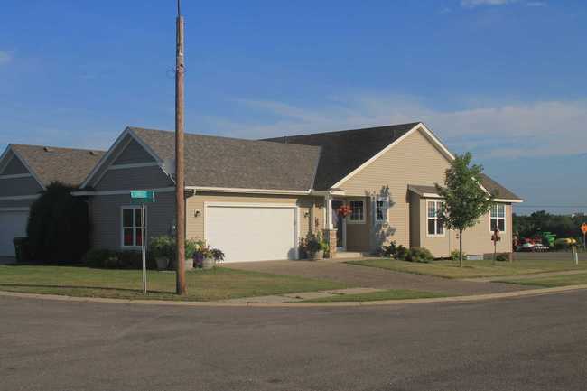 462 Meadowview Ct