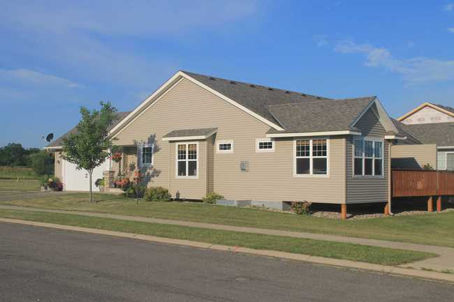 462 Meadowview Ct