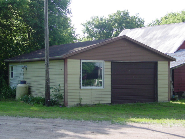 51581 390th Street
