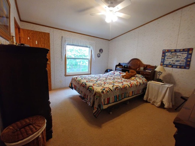 14582 Old Lake Rd