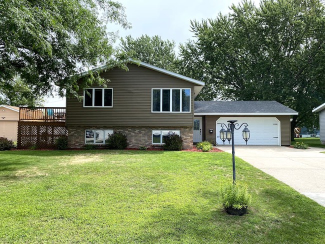 535 Sunrise Ave