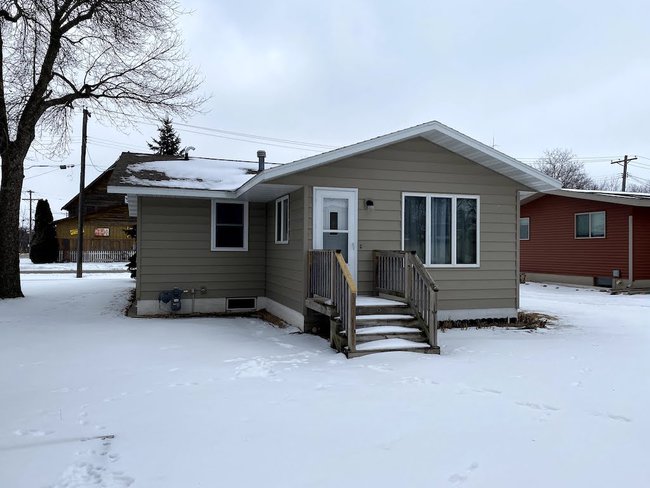 306 Augusta Ave