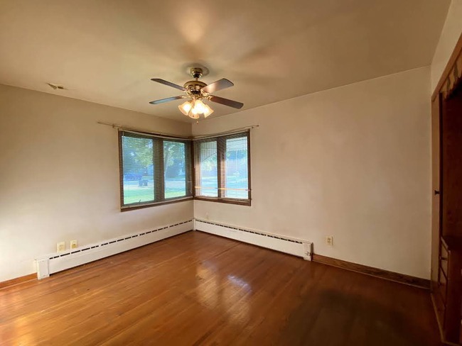 522 Lake Ave