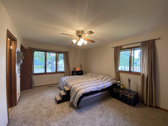 127 Washburne Dr