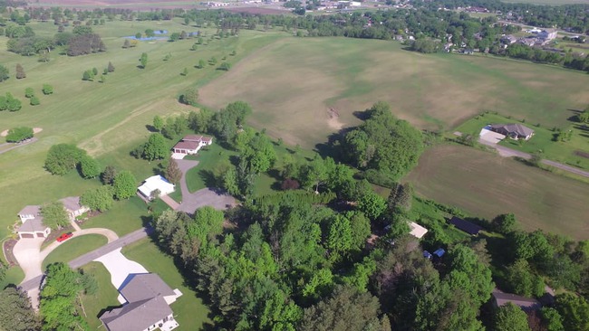 16728 Golfview Ct