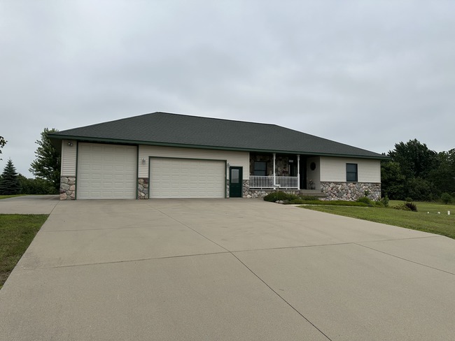 21906 Towns View Ln